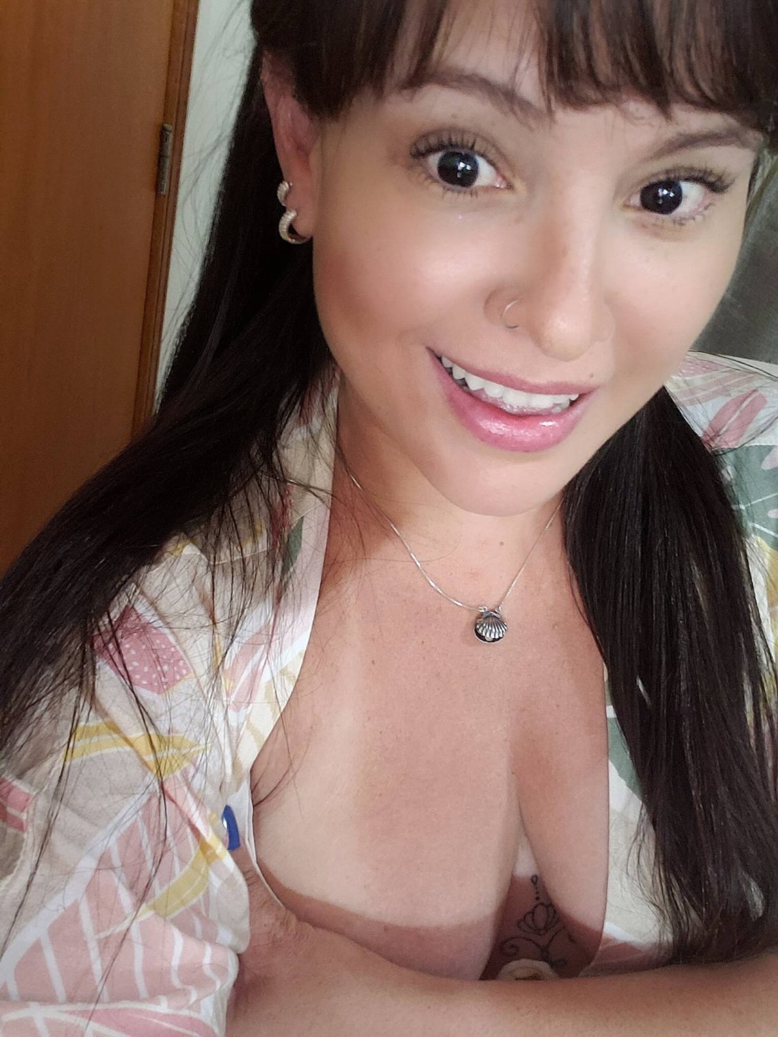 Priscila milf gostosa #WQ0PoiN4