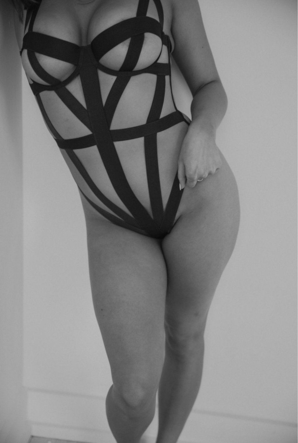 Stunning blonde does boudoir for daddy #qkdbASny