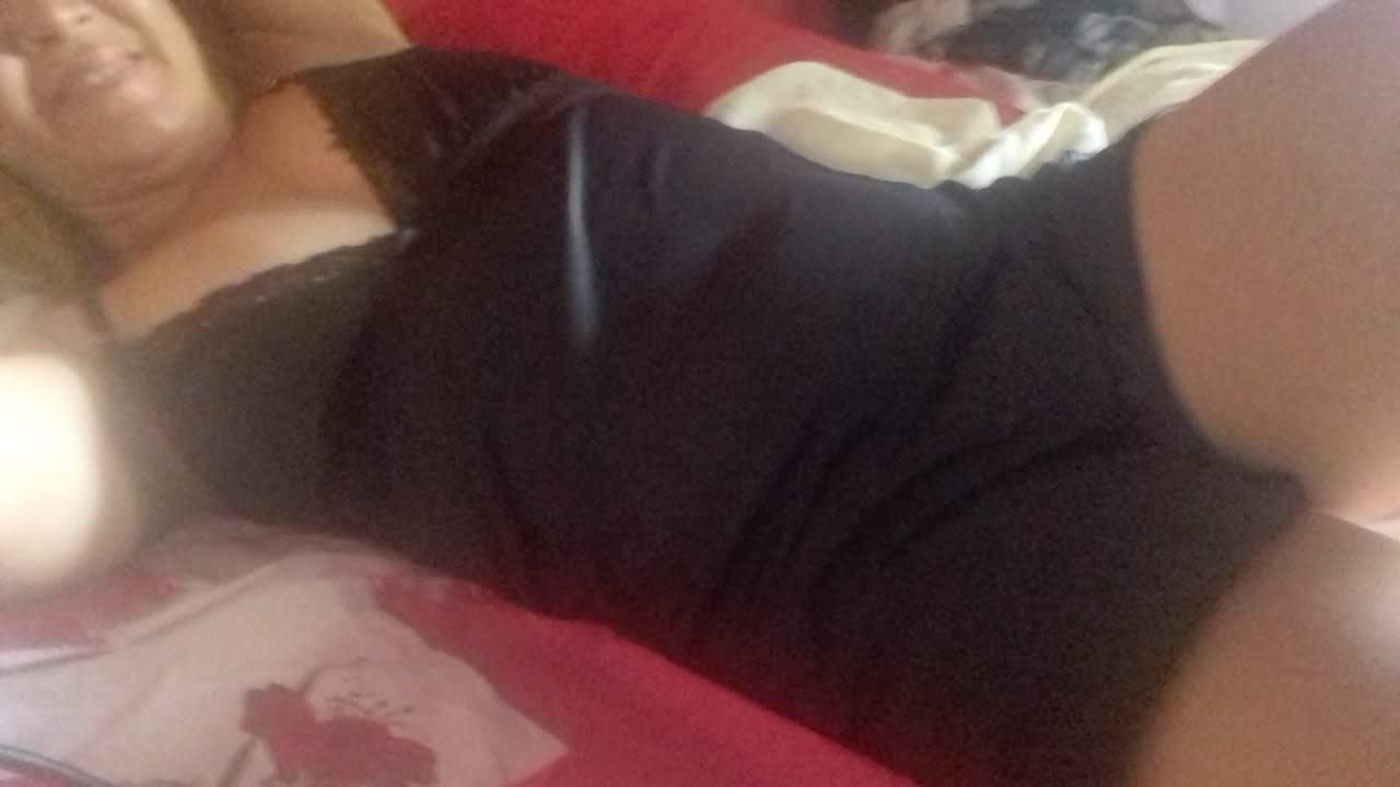 Maria de Curitiba coroa delícia. #y9phKrBw